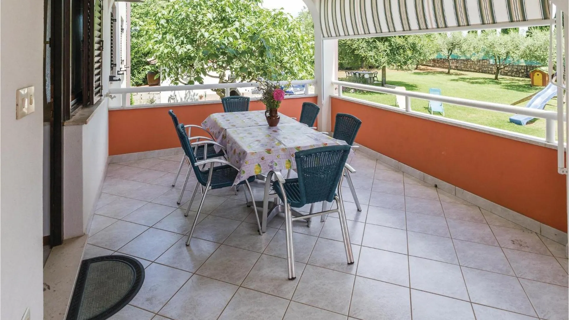 2 Bedroom Beautiful Apartment In Savudrija Croatia