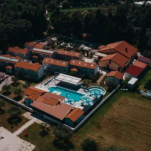 3* Ośrodek wypoczynkowy Zatisje